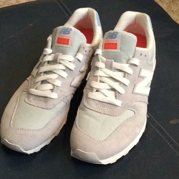 new balance 696 beige